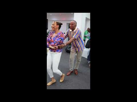 Jacqui & Roy dancing