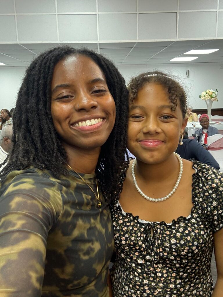 Kaeshelle, and Matilda pose