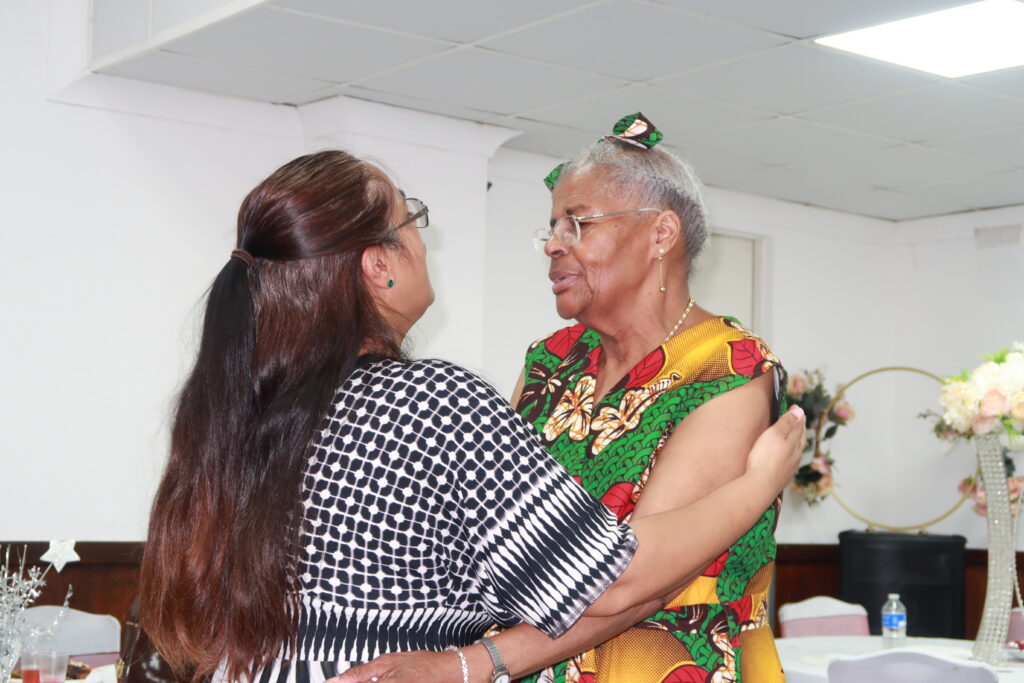 Vernita hugs Tehmina (FR)